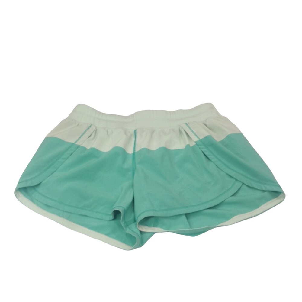 🍄 Lululemon Running Shorts, Size 6